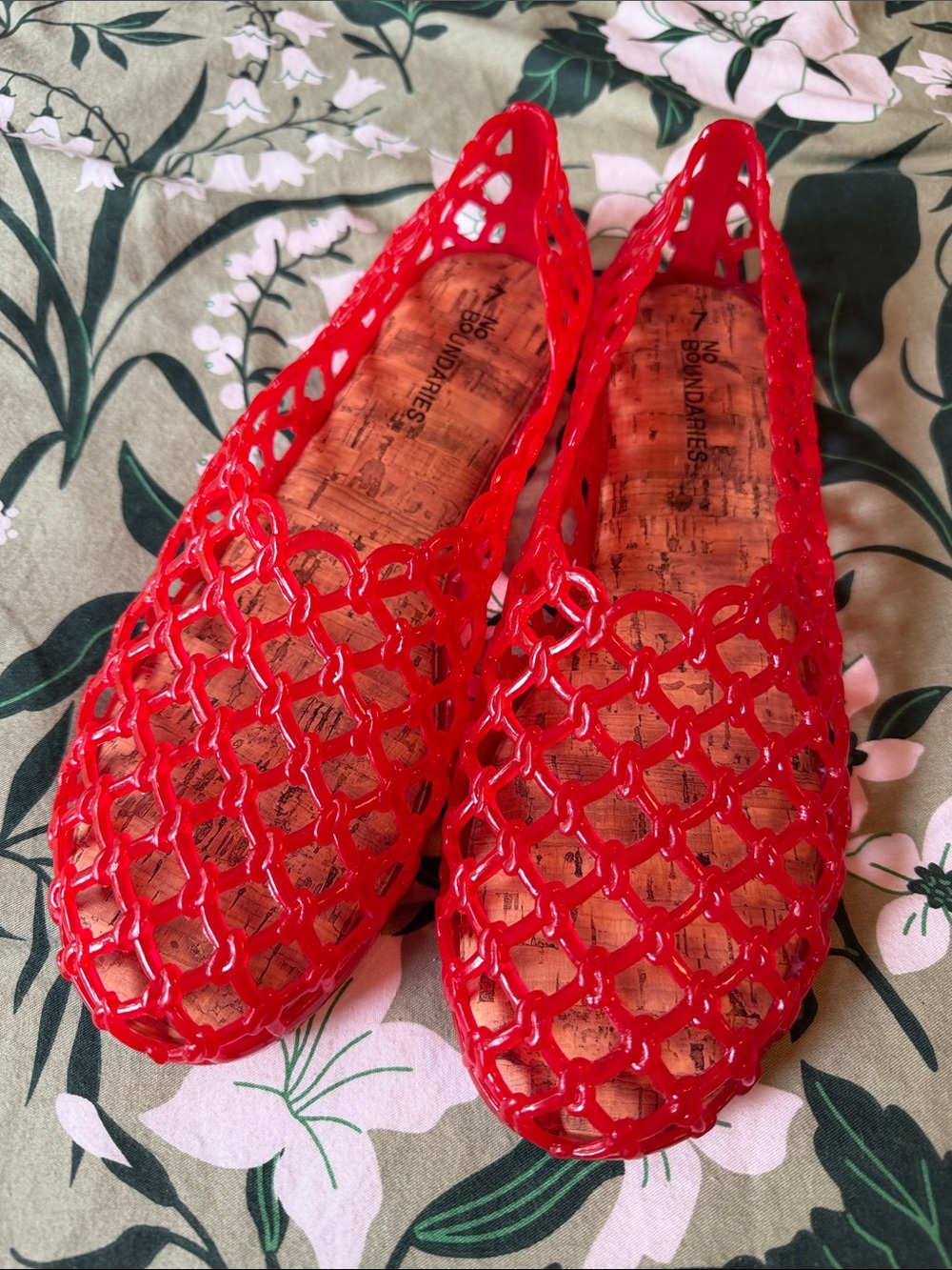 No Boundaries Bright Red Jelly Lattice Slip-On Flats